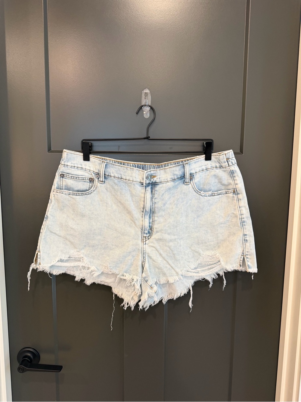 Aerie Distressed Denim Shorts | Size XL